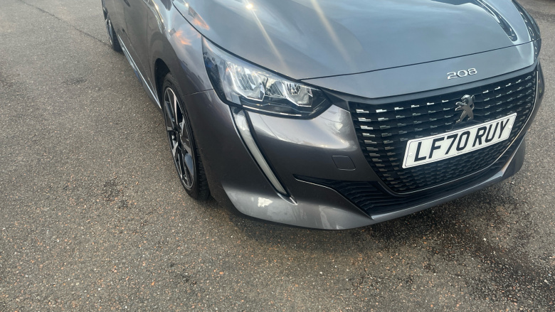 Peugeot 208 1.2 PureTech 100 Allure Premium 5dr Petrol Hatchback